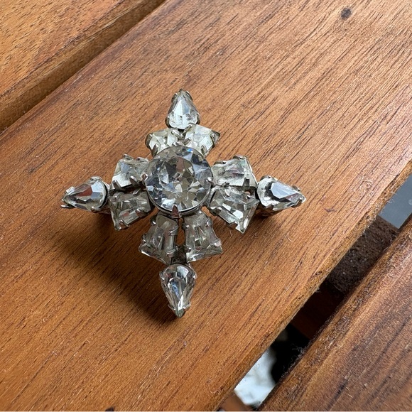 ✨ Vintage 1950s Rhinestone Starburst Brooch ❤️ - Picture 11 of 14
